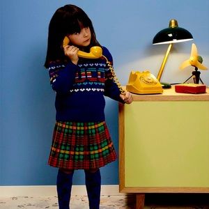 Gucci logo sweater size 6